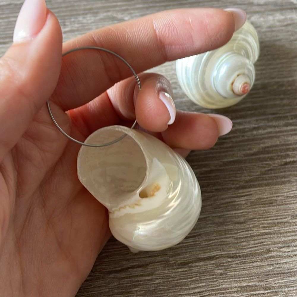 Seashell hoop earrings N269 - Picture 4 of 4